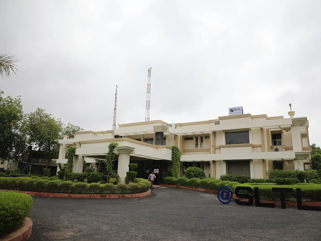 Head Quarter & Technology Center